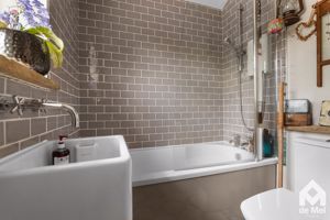 Photo 15- click for photo gallery